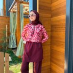 CROP MODEL TESETTÜR MAYO - BORDO ÇİÇEK DESEN