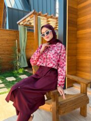 PARAŞÜT KUMAŞ TESETTÜR MAYO UZUN - BORDO ÇİÇEK DESEN - Görsel 4