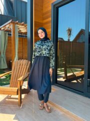 PARAŞÜT KUMAŞ TESETTÜR MAYO UZUN - LACİVERT YAPRAK DESEN